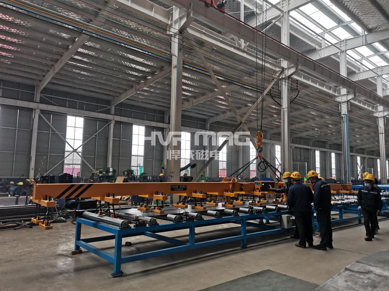 搬運(yùn)單張薄長(zhǎng)鋼板 不粘板就用電永磁吊具