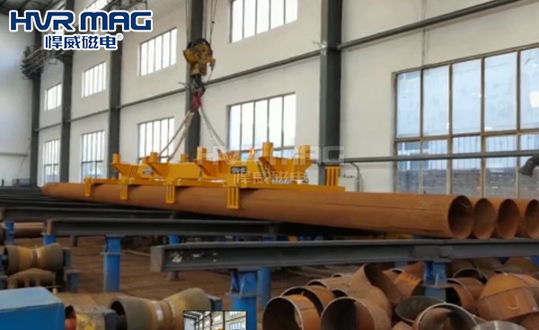 如何確保磁力吊具成排搬運多根鋼管不掉落？